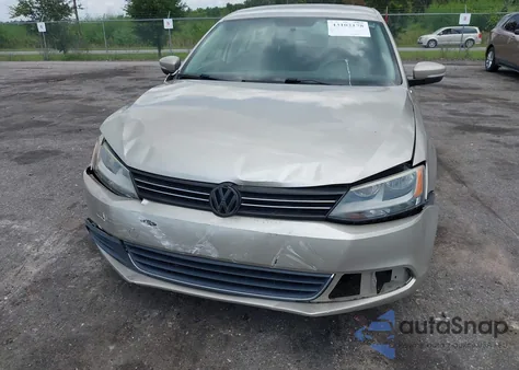 2013 Volkswagen Jetta 2.5L Se from USA, damaged, VIN 3VWDP7AJ9DM203143